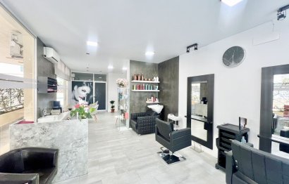 Comercial - Reventa - Marbella -
                Marbella