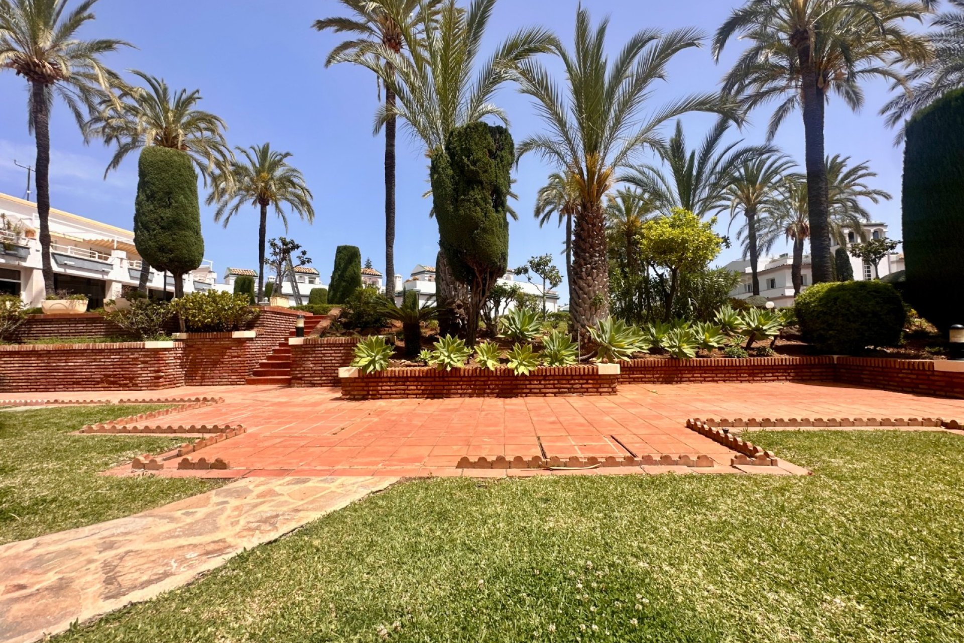 Dominion Beach, Estepona