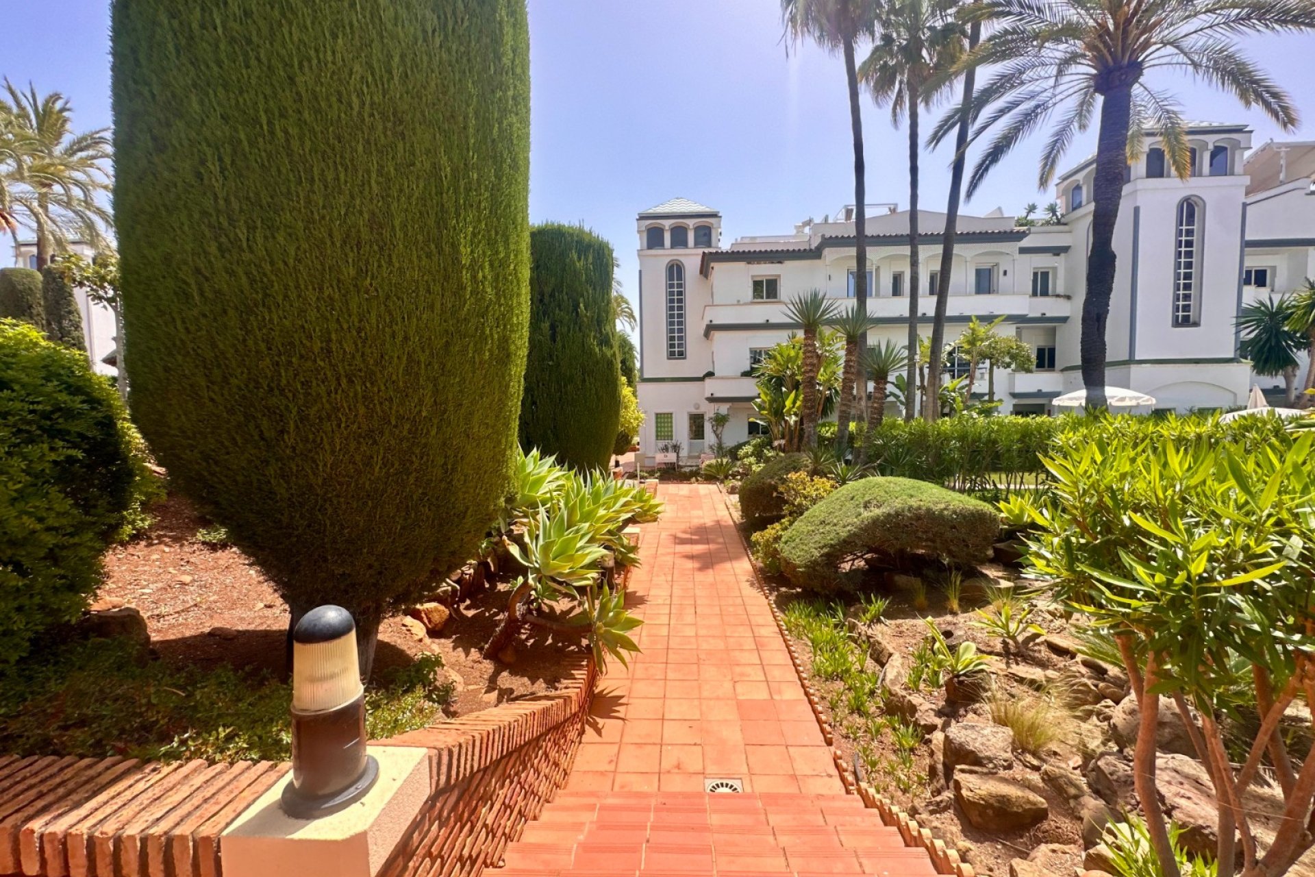Dominion Beach, Estepona