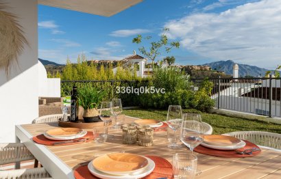 Ground floor apartment - Resale - Benahavís - Benahavís Centro