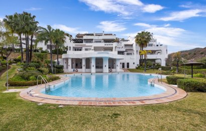 Ground floor apartment - Resale - Benahavís - La Quinta