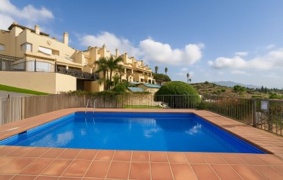 Ground floor apartment - Resale - Benahavís - Los Arqueros