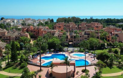 Ground floor apartment - Resale - Estepona - Hacienda del Sol