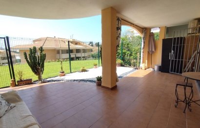 Ground floor apartment - Resale - Fuengirola - Carvajal