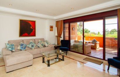 Ground floor apartment - Resale - Marbella - La Mairena