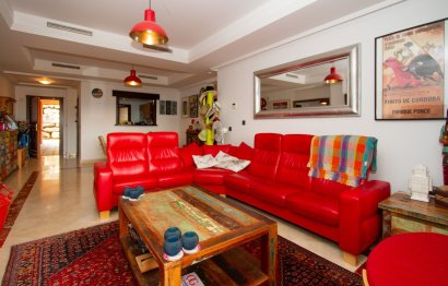 Ground floor apartment - Resale - Marbella - La Mairena