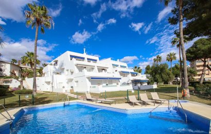 Ground floor apartment - Resale - Marbella - Nueva Andalucia