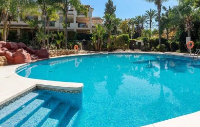 Ground floor apartment - Resale -
            Marbella - RSF-12748
