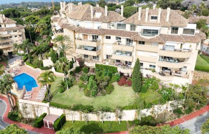 Ground floor apartment - Resale -
            Marbella - RSF-82709