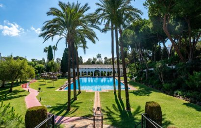 Ground floor apartment - Resale - Marbella - The Golden Mile