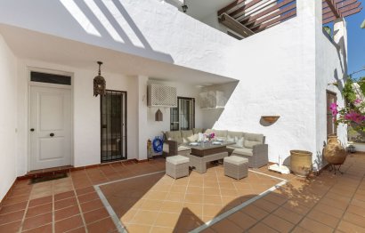 Ground floor apartment - Reventa - Marbella - Nueva Andalucia