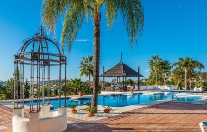 Ground floor apartment - Reventa - Marbella - Nueva Andalucia