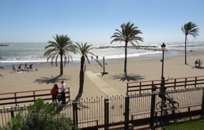 Ground floor apartment - Reventa -
            Marbella - RSF-56084