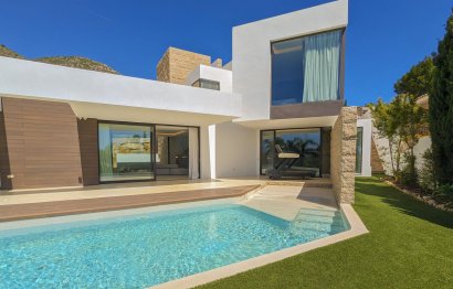 House - Detached Villa - Resale - Benalmádena - Benalmadena Centro