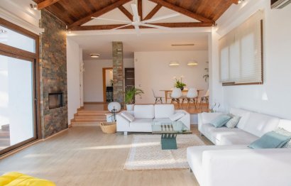 House - Detached Villa - Resale - Benalmádena - Benalmadena Centro