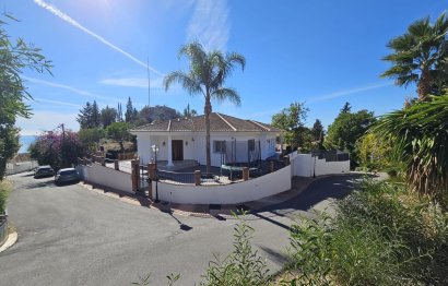 House - Detached Villa - Resale - Benalmádena - Benalmadena Centro