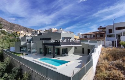 House - Detached Villa - Resale - Benalmádena - Benalmádena