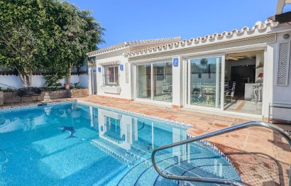 House - Detached Villa - Resale - Estepona - Costalita