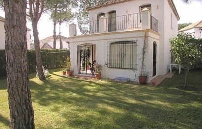 House - Detached Villa - Resale - Estepona - Estepona Centro
