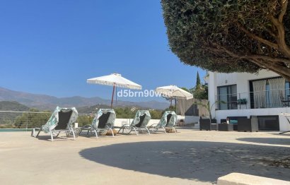 House - Detached Villa - Resale - Estepona - Estepona Centro