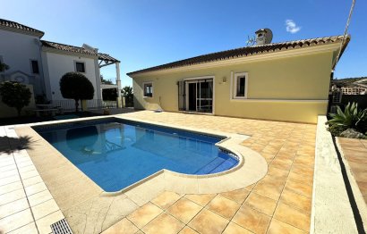 House - Detached Villa - Resale - Estepona - Estepona Centro