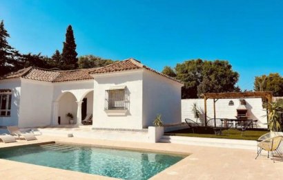 House - Detached Villa - Resale - Estepona - Estepona Centro