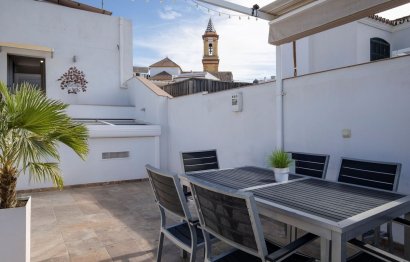 House - Detached Villa - Resale - Estepona - Estepona Centro