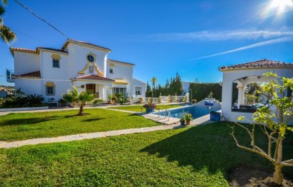 House - Detached Villa - Resale - Estepona - Estepona Centro