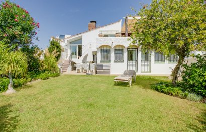 House - Detached Villa - Resale - Estepona - Estepona Centro