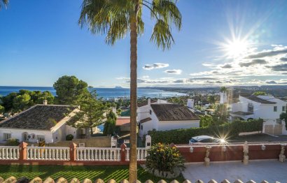 House - Detached Villa - Resale - Estepona - Estepona Centro