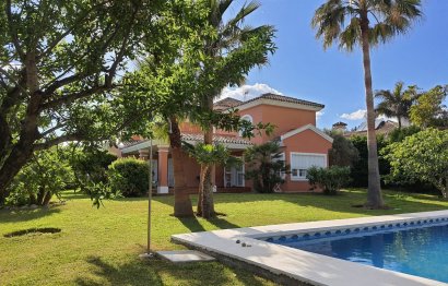 House - Detached Villa - Resale - Estepona - Estepona Centro