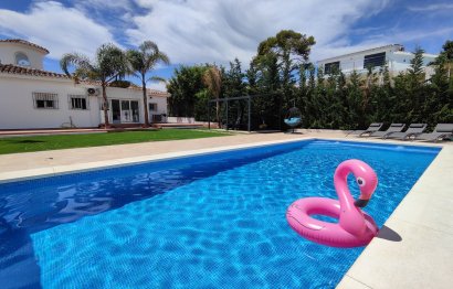 House - Detached Villa - Resale - Estepona - Estepona Centro