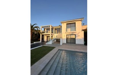 House - Detached Villa - Resale - Estepona - Estepona Centro