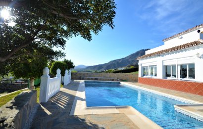 House - Detached Villa - Resale - Estepona - Estepona Centro