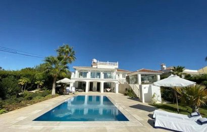 House - Detached Villa - Resale - Estepona - Estepona Centro