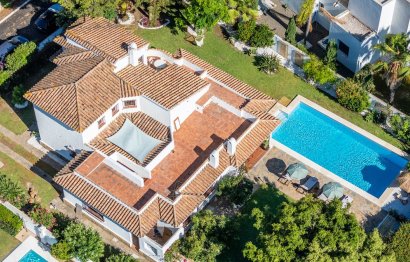 House - Detached Villa - Resale - Estepona - New Golden Mile