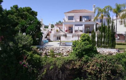 House - Detached Villa - Resale - Estepona - New Golden Mile