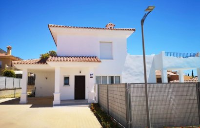 House - Detached Villa - Resale - Fuengirola - Fuengirola Centro