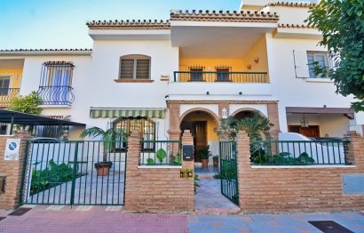 House - Detached Villa - Resale - Fuengirola - Fuengirola Centro