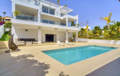 House - Detached Villa - Resale - Marbella - El Rosario