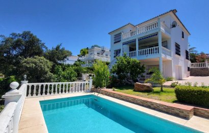 House - Detached Villa - Resale - Marbella - Elviria