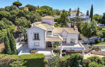 House - Detached Villa - Resale - Marbella - Elviria