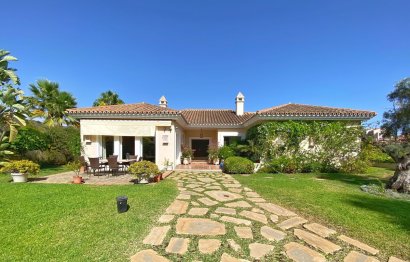 House - Detached Villa - Resale - Marbella - Elviria