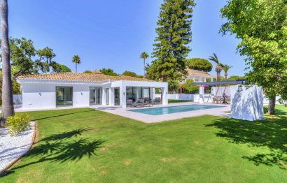 House - Detached Villa - Resale - Marbella - Elviria