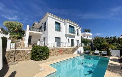 House - Detached Villa - Resale - Marbella - Elviria