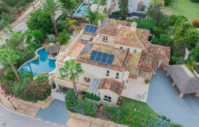 House - Detached Villa - Resale - Marbella - Elviria