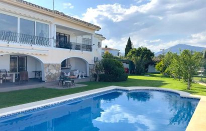 House - Detached Villa - Resale - Marbella - Guadalmina Alta