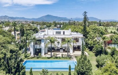 House - Detached Villa - Resale - Marbella - Guadalmina Baja