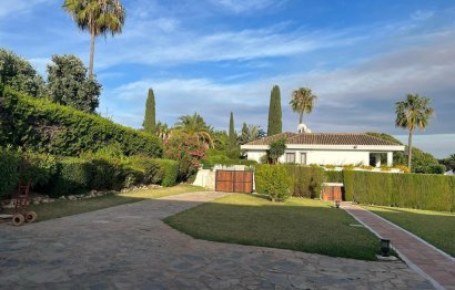 House - Detached Villa - Resale - Marbella - Hacienda Las Chapas