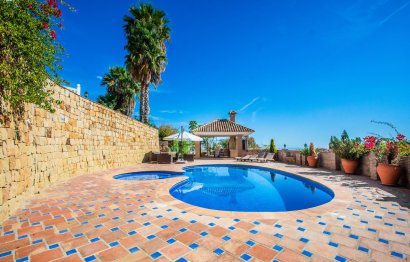 House - Detached Villa - Resale - Marbella - La Mairena